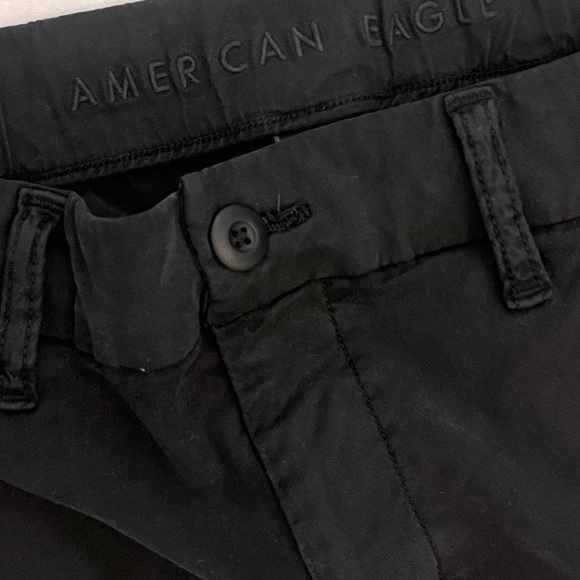 American Eagle Women’s Mid Rise Baggy Wide Leg Cargo Pants Sz 2 - Picture 4 of 8